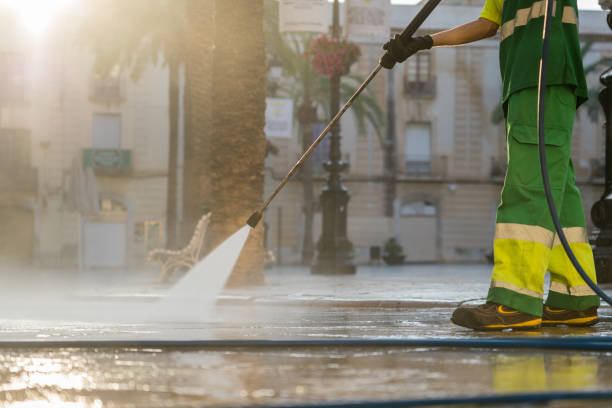 Best Playground Equipment Cleaning  in Lisle, IL